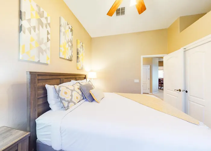 Dove Mountain Gem Marana